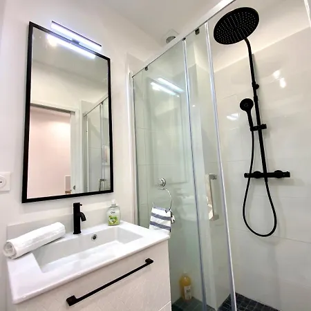 Le Victor Hugo - Studio Avec Parking # Hypercentre Apartment